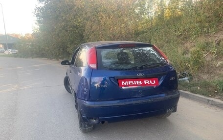 Ford Focus IV, 2001 год, 110 000 рублей, 4 фотография