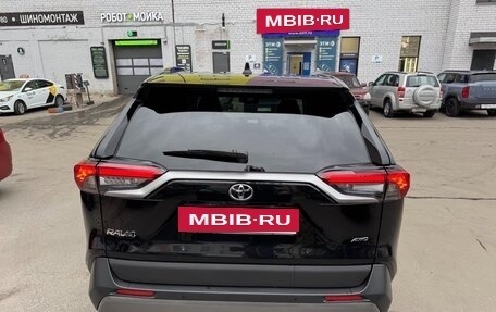 Toyota RAV4, 2019 год, 4 320 000 рублей, 16 фотография