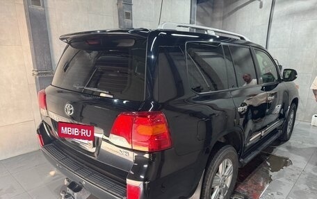 Toyota Land Cruiser 200, 2012 год, 3 550 000 рублей, 2 фотография