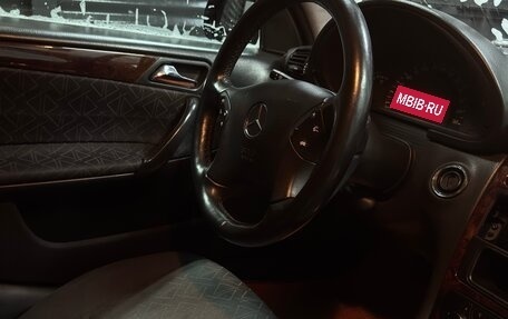 Mercedes-Benz C-Класс, 2000 год, 600 000 рублей, 4 фотография