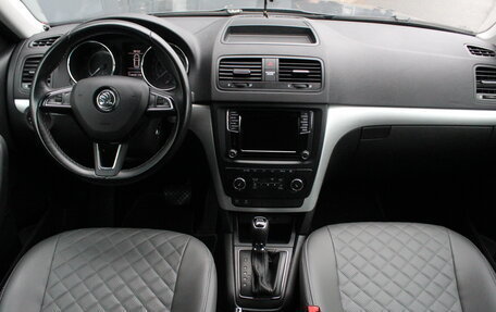 Skoda Yeti I рестайлинг, 2017 год, 1 395 000 рублей, 8 фотография