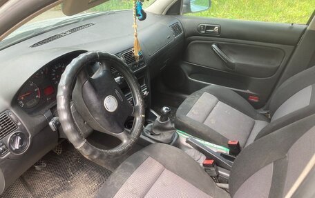 Volkswagen Golf IV, 2002 год, 270 000 рублей, 3 фотография