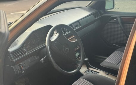 Mercedes-Benz E-Класс, 1992 год, 199 999 рублей, 8 фотография