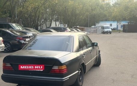 Mercedes-Benz E-Класс, 1992 год, 199 999 рублей, 5 фотография
