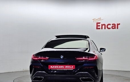 BMW 8 серия, 2021 год, 7 345 123 рублей, 4 фотография