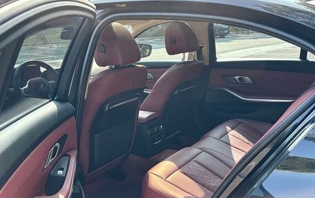 BMW 3 серия, 2021 год, 3 150 000 рублей, 13 фотография