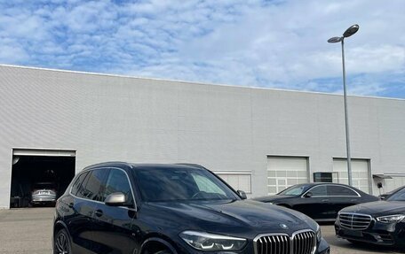 BMW X5, 2019 год, 6 700 000 рублей, 2 фотография