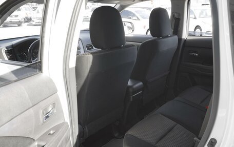 Mitsubishi Outlander III рестайлинг 3, 2013 год, 1 579 000 рублей, 11 фотография