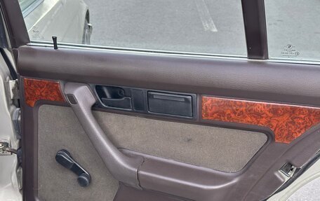 BMW 5 серия, 1988 год, 450 000 рублей, 10 фотография