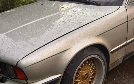 BMW 5 серия, 1988 год, 450 000 рублей, 21 фотография