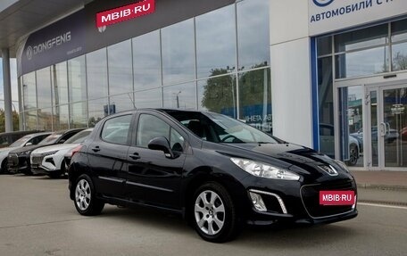 Peugeot 308 II, 2011 год, 499 000 рублей, 3 фотография