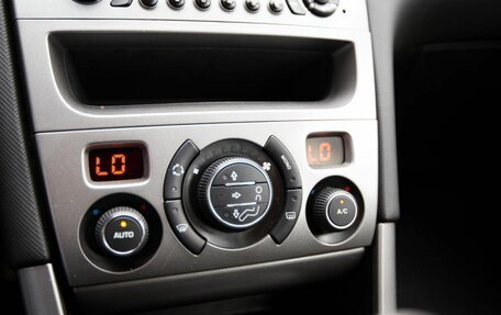 Peugeot 308 II, 2011 год, 499 000 рублей, 12 фотография
