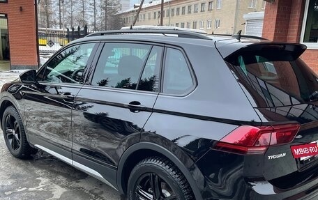 Volkswagen Tiguan II, 2019 год, 2 700 000 рублей, 7 фотография