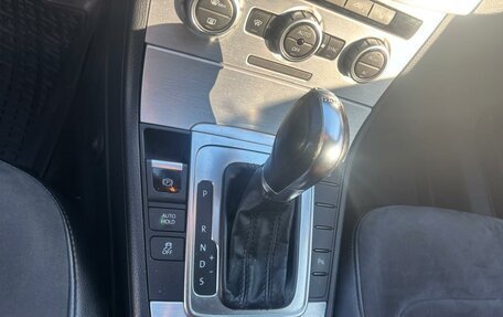 Volkswagen Passat B7, 2012 год, 1 030 000 рублей, 10 фотография