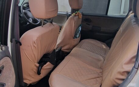 Suzuki Escudo III, 1997 год, 495 000 рублей, 6 фотография