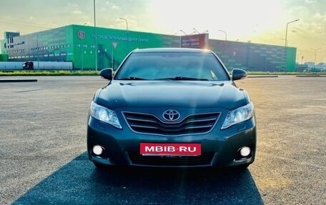 Toyota Camry, 2010 год, 990 000 рублей, 1 фотография