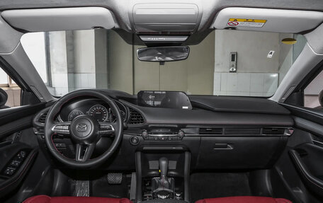 Mazda 3, 2025 год, 2 657 000 рублей, 10 фотография