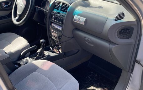 Hyundai Santa Fe Classic, 2010 год, 900 000 рублей, 21 фотография