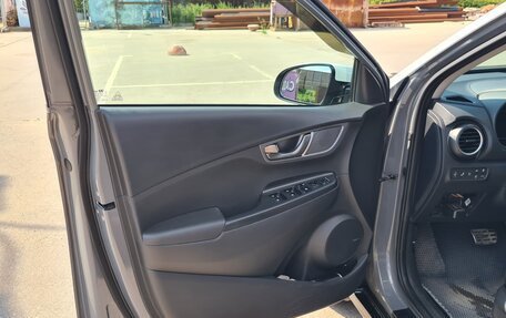 Hyundai Kona I, 2019 год, 2 450 000 рублей, 6 фотография