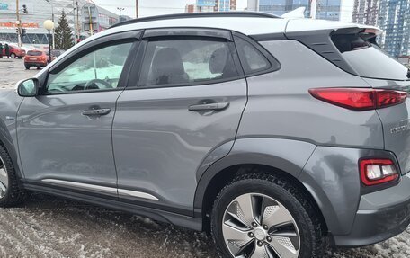 Hyundai Kona I, 2019 год, 2 450 000 рублей, 17 фотография