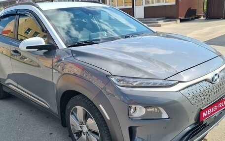 Hyundai Kona I, 2019 год, 2 450 000 рублей, 13 фотография