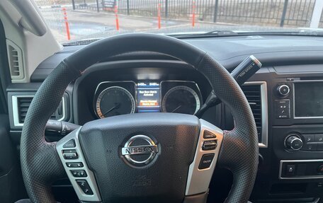 Nissan Titan II, 2018 год, 3 150 000 рублей, 10 фотография
