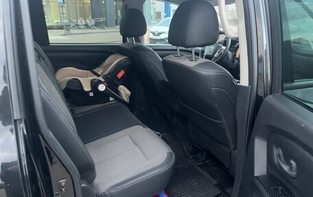 Nissan Titan II, 2018 год, 3 150 000 рублей, 13 фотография