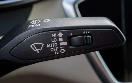 Audi A6, 2019 год, 2 700 000 рублей, 15 фотография