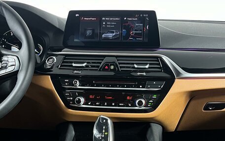 BMW 5 серия, 2018 год, 2 850 000 рублей, 25 фотография