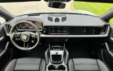 Porsche Cayenne III, 2025 год, 18 800 000 рублей, 8 фотография