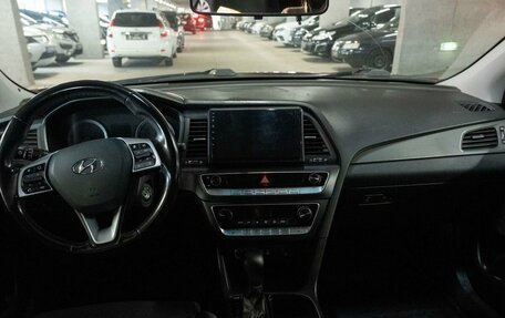 Hyundai Sonata VII, 2018 год, 1 390 000 рублей, 7 фотография