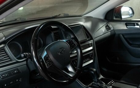 Hyundai Sonata VII, 2018 год, 1 390 000 рублей, 6 фотография