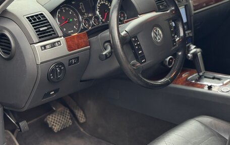 Volkswagen Touareg III, 2009 год, 1 295 000 рублей, 10 фотография