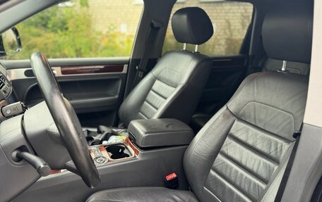 Volkswagen Touareg III, 2009 год, 1 295 000 рублей, 11 фотография