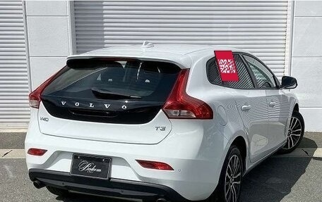 Volvo V40 II рестайлинг, 2019 год, 1 117 333 рублей, 6 фотография