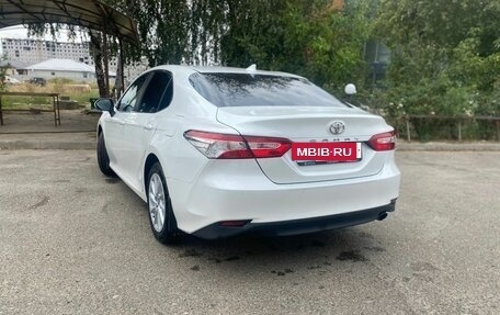 Toyota Camry, 2021 год, 3 020 000 рублей, 3 фотография