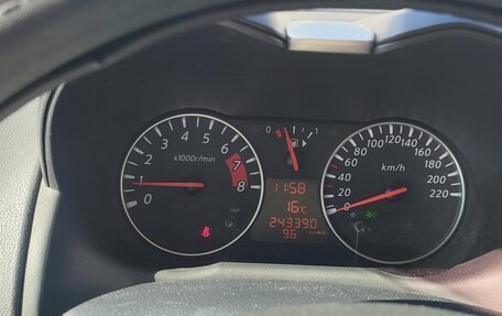 Nissan Note II рестайлинг, 2010 год, 690 000 рублей, 7 фотография