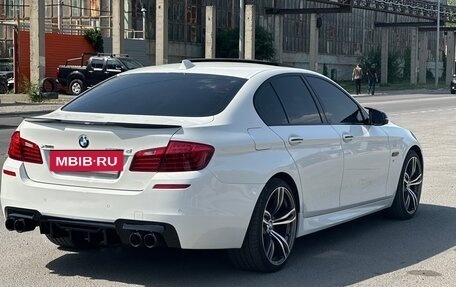 BMW 5 серия, 2016 год, 2 850 000 рублей, 7 фотография