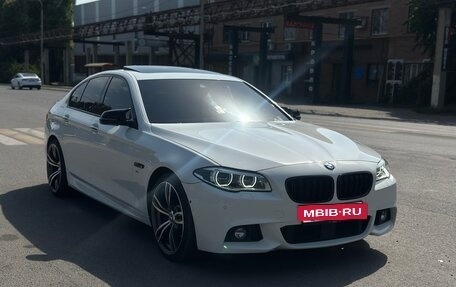 BMW 5 серия, 2016 год, 2 850 000 рублей, 2 фотография