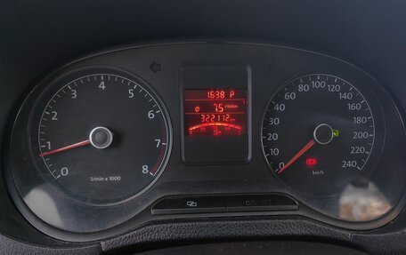 Volkswagen Polo VI (EU Market), 2012 год, 630 000 рублей, 24 фотография