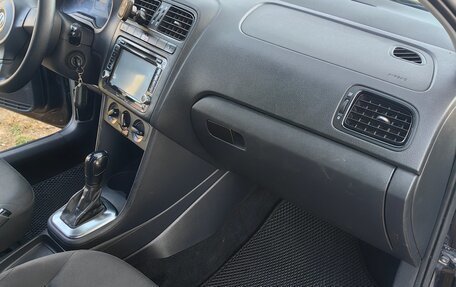 Volkswagen Polo VI (EU Market), 2012 год, 630 000 рублей, 21 фотография