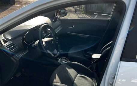 KIA Rio III рестайлинг, 2013 год, 899 000 рублей, 6 фотография