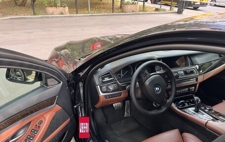 BMW 5 серия, 2012 год, 2 500 000 рублей, 16 фотография