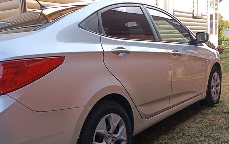 Hyundai Solaris II рестайлинг, 2016 год, 1 150 000 рублей, 7 фотография