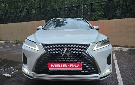 Lexus RX IV рестайлинг, 2021 год, 5 950 000 рублей, 9 фотография