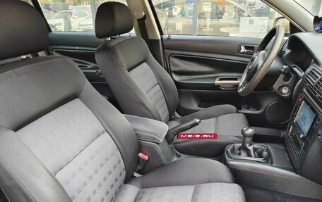Volkswagen Passat B5+ рестайлинг, 2002 год, 449 111 рублей, 10 фотография