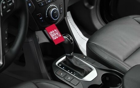 Hyundai Santa Fe III рестайлинг, 2017 год, 1 695 000 рублей, 13 фотография