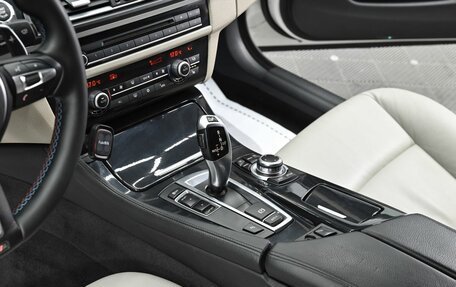 BMW 5 серия, 2011 год, 1 435 000 рублей, 14 фотография