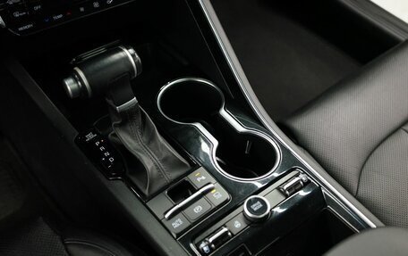 KIA K5, 2022 год, 2 225 000 рублей, 13 фотография