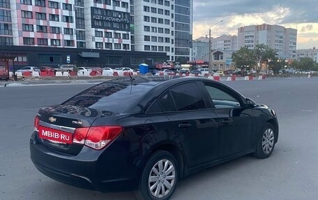 Chevrolet Cruze II, 2014 год, 965 000 рублей, 3 фотография